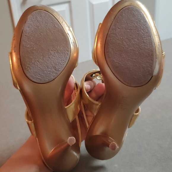 Strappy Gold Heels - Picture 4 of 5